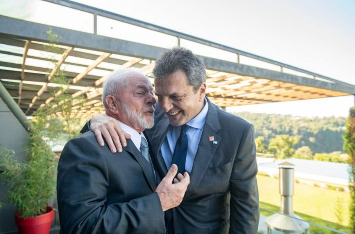 Sergio Massa con Lula Da Silva. Sergio Massa con Lula Da Silva.