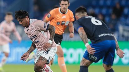 Vélez 2-2 Unión: un partido cambiante e intenso hasta el final