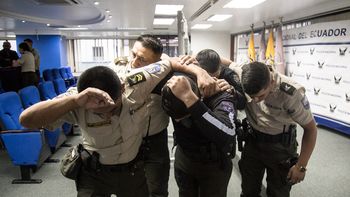 Descontrol en las cárceles ecuatorianas. Descontrol en las cárceles ecuatorianas.