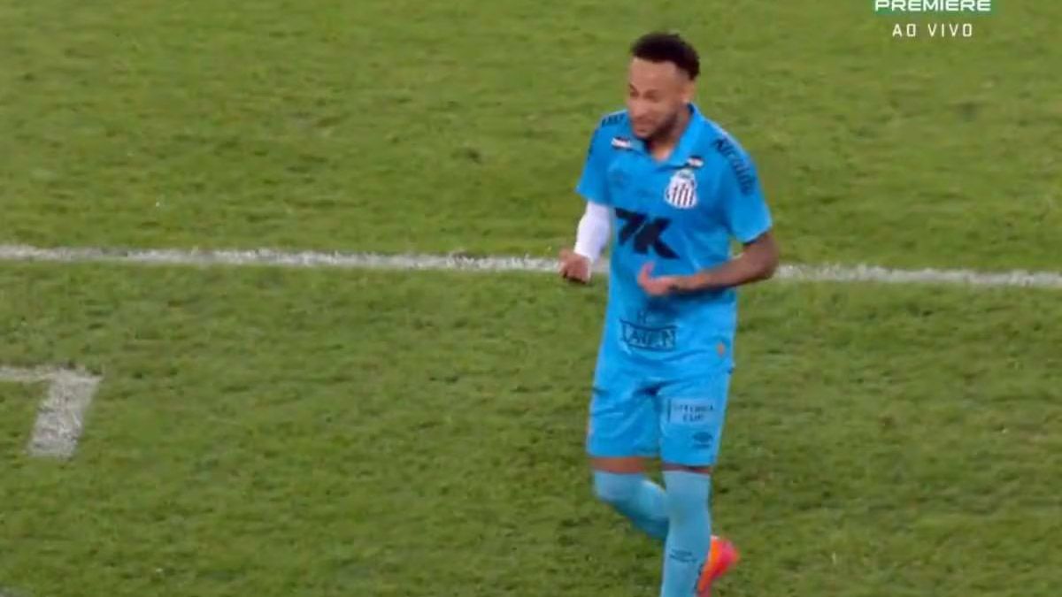 Neymar explotó de la bronca contra el DT argentino Juan Pablo Vojvoda tras reemplazarlo en la caída del Santos ante el Flamengo 3-2 en el Torneo Brasileirao. Neymar explotó de la bronca contra el DT argentino Juan Pablo Vojvoda tras reemplazarlo en la caída del Santos ante el Flamengo 3-2 en el Torneo Brasileirao.