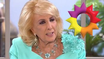 Mirtha Legrand ya grabó y emitió su último programa del año y en El Trece crece una duda que incomoda. ¿Su programa queda en pausa por una decisión ajena? Mirtha Legrand ya grabó y emitió su último programa del año y en El Trece crece una duda que incomoda. ¿Su programa queda en pausa por una decisión ajena?