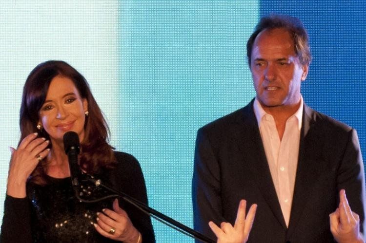 Cristina Fernández en la noche en la que murió el proyecto reeleccionista del cristinismo. Foto: NA.
