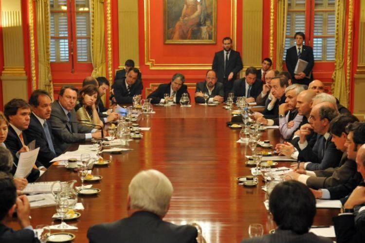scioli radicales.jpg