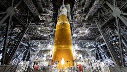 LaNASA retomó la carrera espacial que dará inicio a la primera misión tripulada ala Luna del programa Artemis II. LaNASA retomó la carrera espacial que dará inicio a la primera misión tripulada ala Luna del programa Artemis II.