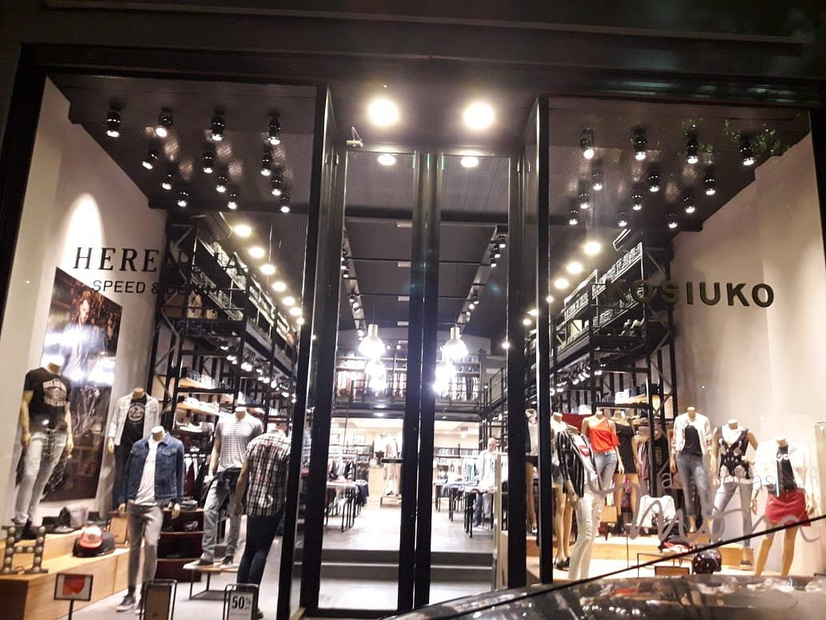 Un outlet imperdible en Buenos Aires. Un outlet imperdible en Buenos Aires.