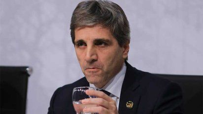 Giro del BCRA hizo que el dólar cerrara en baja por 1ra vez en mucho tiempo