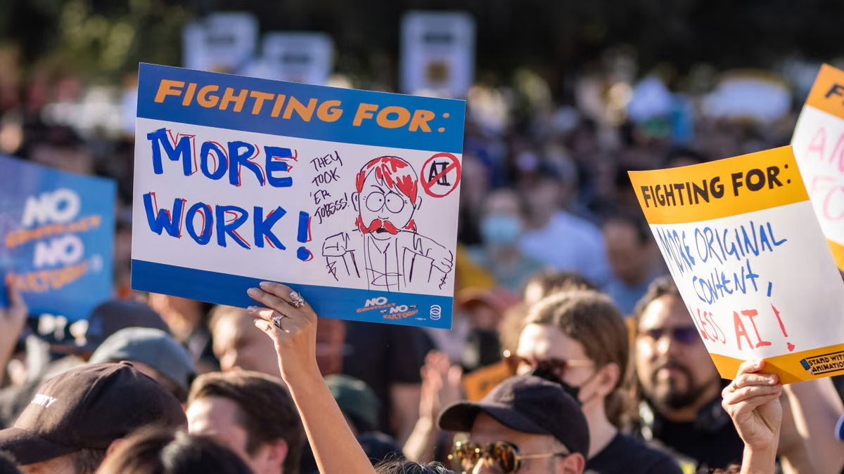 Letal: La semana en que la temida desaparición de los empleos por la inteligencia artificial se hizo realidad: The Wall St. Jounal publicó: "Los despidos en Block se suman a la creciente reacción que surge en las empresas estadounidenses: "Hace que aparezcan las horcas". Letal: La semana en que la temida desaparición de los empleos por la inteligencia artificial se hizo realidad: The Wall St. Jounal publicó: "Los despidos en Block se suman a la creciente reacción que surge en las empresas estadounidenses: "Hace que aparezcan las horcas". 