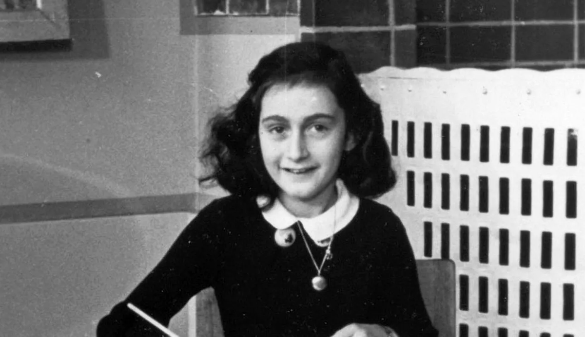 Ana Frank. Ana Frank.
