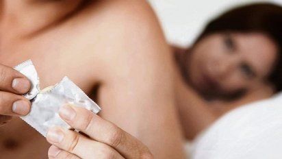 Sexo: Si usas así el condón masculino, lo estás haciendo mal