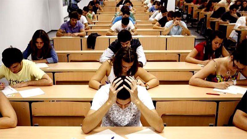 ¿Por qué los docentes nunca abordan en profundidad el problema educativo?