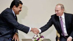 altText(Bloomberg lava el rostro a Nicolás Maduro: 