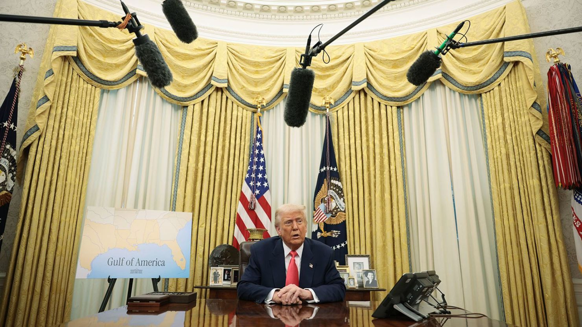 Donald Trump aferrado a la Casa Blanca. Donald Trump aferrado a la Casa Blanca.