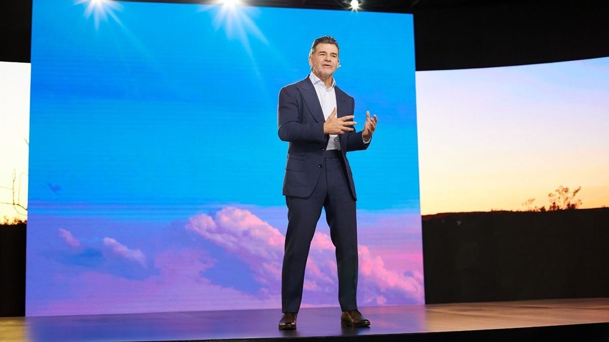 Laempresa Vista continúa con su expansión en Vaca Muerta y concretó la firma dela compra de los activos de Equinor. Imagen: Miguel Galuccio, presidente y CEOde Vista.