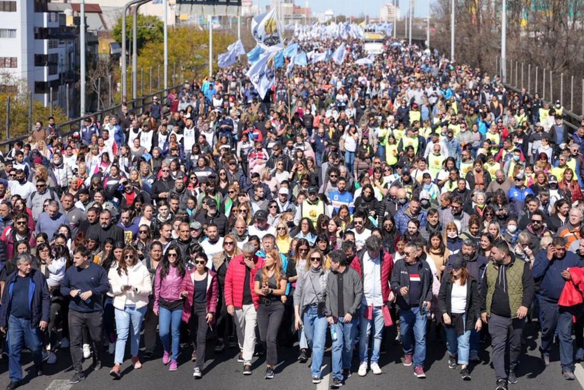 El Frente de Todos busca refundar el espacio a partir de los tiros que no salieron contra CFK.