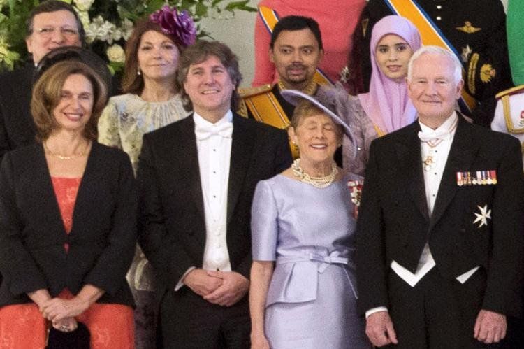 Amado Boudou en un fragmento de la foto real donde también aparecen Máxima y el Príncipe Guillermo.