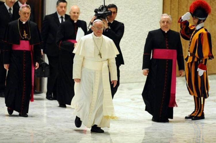 Papa Francisco en el Vaticano: por ahora, la autorreforma.