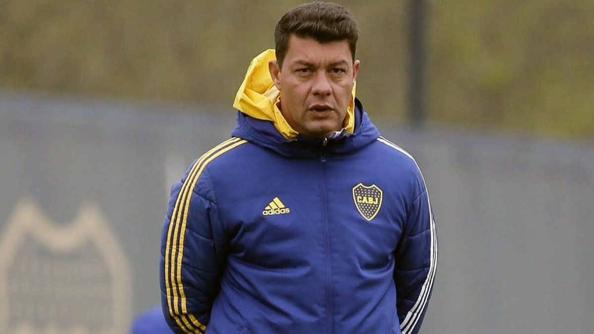 Desmentir una renuncia es como anticiparla. Le acaba de suceder a Sebatián Battaglia en Boca Juniors. Cuidado Fernando Navarro con el presidente Alberto Fernández.