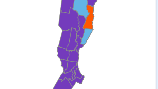 Santa Fe, teñida de violeta Santa Fe, teñida de violeta