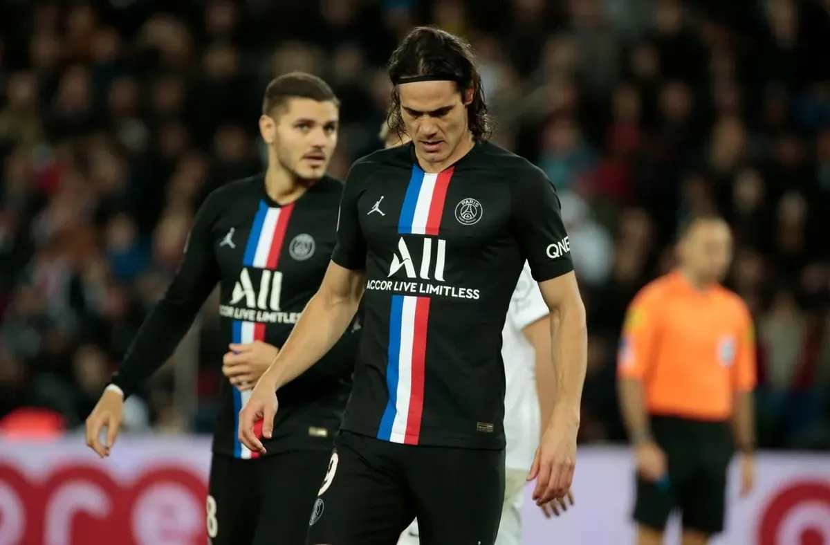 Mauro Icardi y Edinson Cavani, pretendidos por Newells y Boca Juniors.