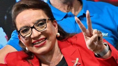 La corrupción, los narcos y la deuda azotan a Xiomara Castro