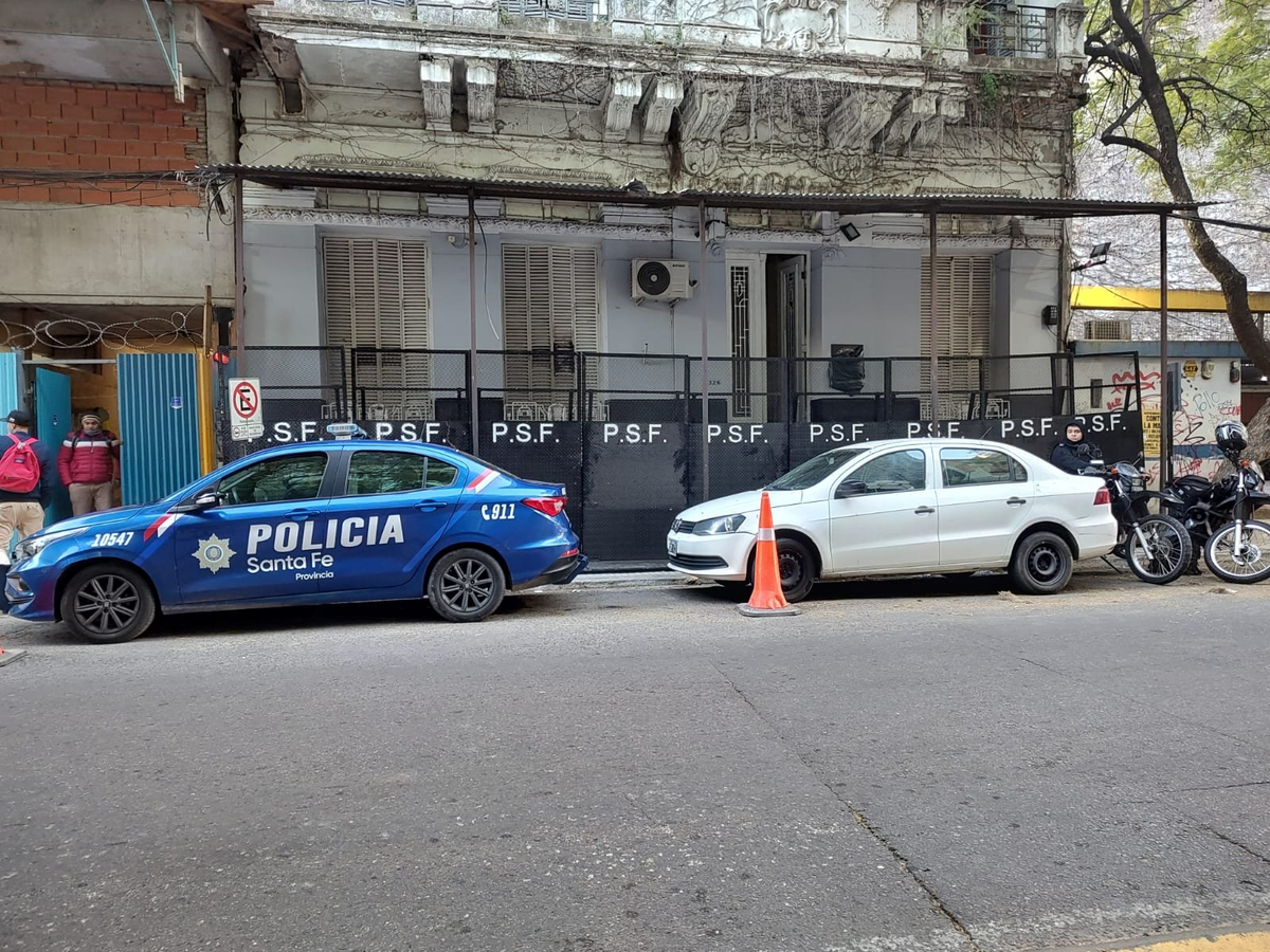 Así se encuentra la Agencia de Control policial de Rosario a raíz del homicidio de César Carmona. Así se encuentra la Agencia de Control policial de Rosario a raíz del homicidio de César Carmona. 