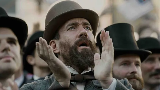 La miniserie que no vas a querer perderte. La miniserie que no vas a querer perderte.