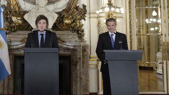 Aunque la detesta, Milei quiere que el argentino Grossi conduzca la ONU