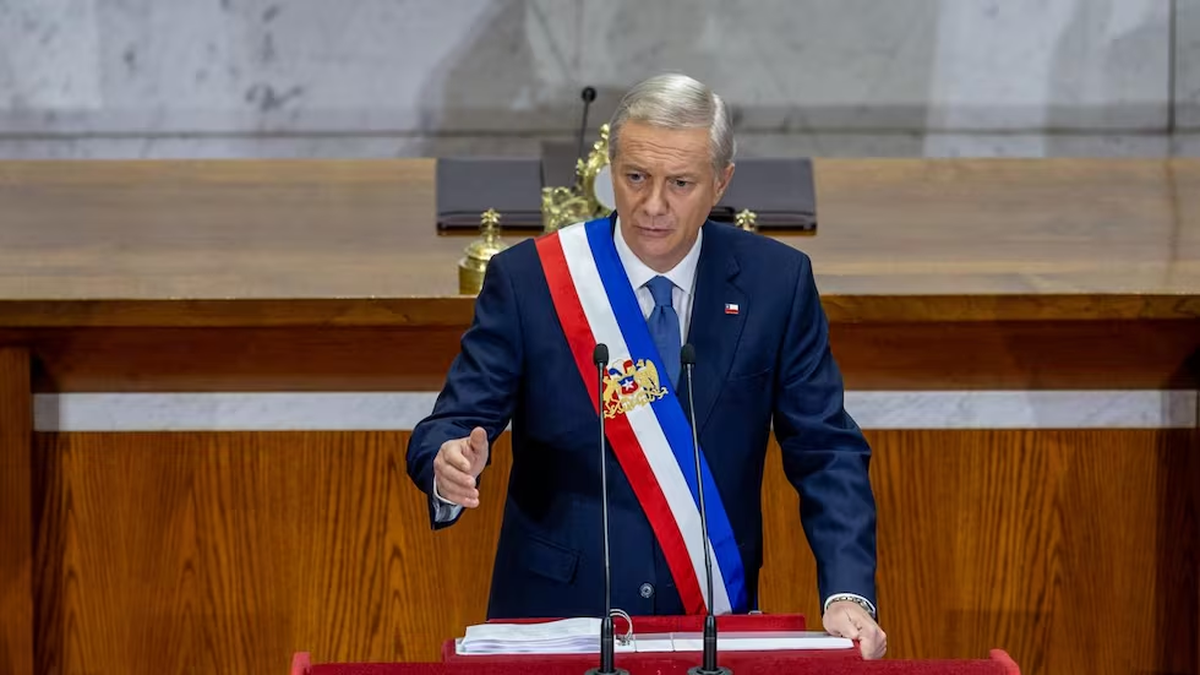El presidente de Chile, José Antonio Kast, durante la rendición de la Cuenta Pública este lunes, en Valparaíso, Chile.Foto: CRISTIAN SOTO QUIROZ (EL PAÍS) | Vídeo: EFE El presidente de Chile, José Antonio Kast, durante la rendición de la Cuenta Pública este lunes, en Valparaíso, Chile.Foto: CRISTIAN SOTO QUIROZ (EL PAÍS) | Vídeo: EFE