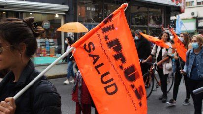 En Santa Fe la salud pública está en crisis y van al paro