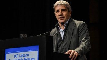 caputo: el fmi le tira un salvavidas, pero el mercado ya lo solto caputo: el fmi le tira un salvavidas, pero el mercado ya lo solto