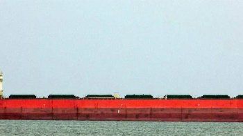El Puerto Quequén y la soja: Un gigante embarque parte rumbo a China