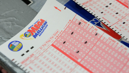 altText(Mega Millions, Powerball y cómo ganar US$1.000 millón en la lotería de Estados Unidos)}