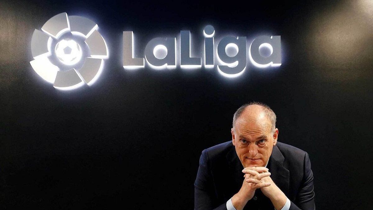 Javier Tebas, en el centro de la polémica por la estrategia de LaLiga contra la piratería. Javier Tebas, en el centro de la polémica por la estrategia de LaLiga contra la piratería.