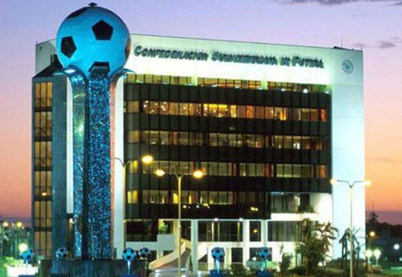 La Conmebol rechazó este jueves (21/02) el pedido de Barcelona de Ecuador de suspender la Copa Libertadores hasta aclarar los criterios del proceso de inscripción de las planteles de los clubes participantes.