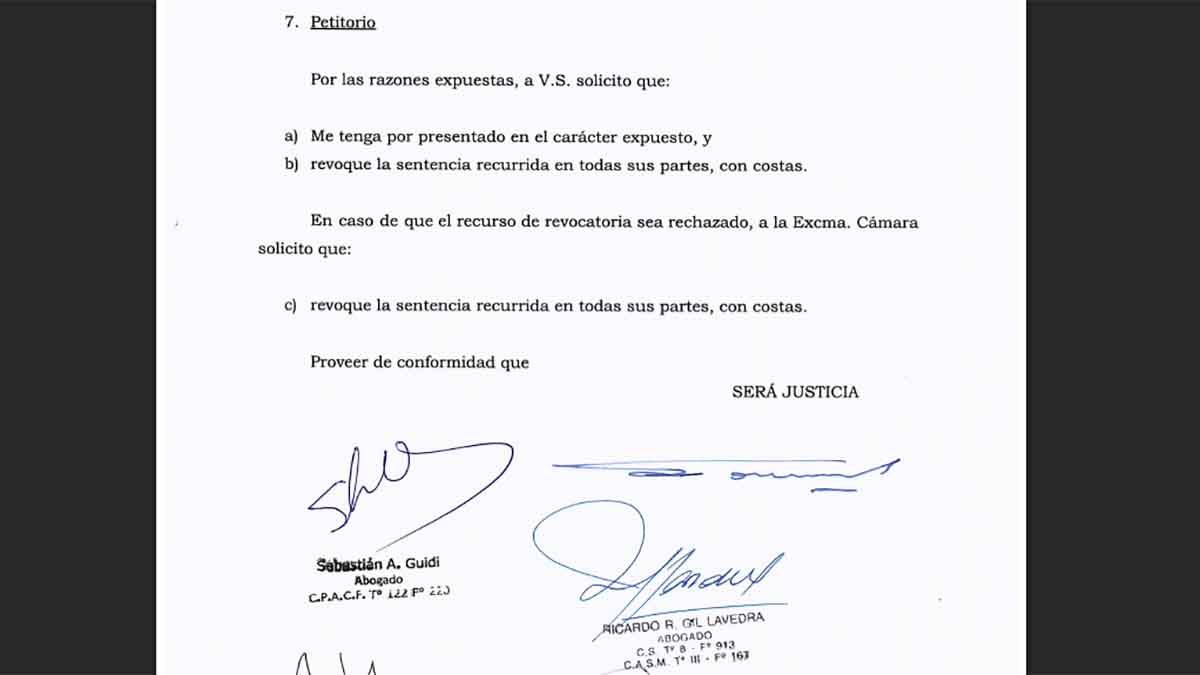 La revocatoria presentada por Jorge Fontevecchia firmada por sus abogados.