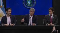 El ministro Luis Caputo durante los anuncios de nuevos créditos hipotecarios. (Foto: Captura de video)