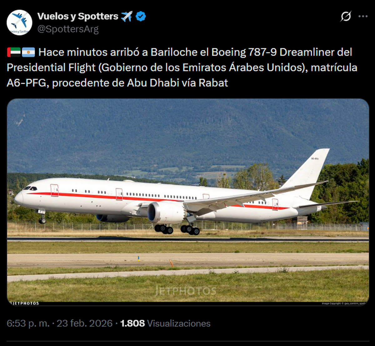 El arribo del presidente de EAU a Bariloche, el lunes 23/02 antes de las 19 h. Fuente: Vuelos y Spotters en X. El arribo del presidente de EAU a Bariloche, el lunes 23/02 antes de las 19 h. Fuente: Vuelos y Spotters en X.