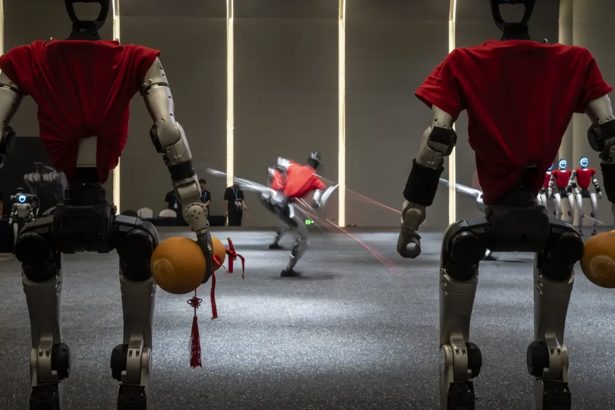 Unitree ganó notoriedad por sus robots capaces de hacer kung fu, pero ahora concentra sus inversiones en inteligencia artificial.