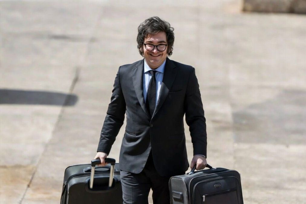 Javier Milei arma las valijas para otro (y van...) viaje a USA.