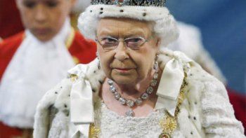 La Reina Isabel II. La Reina Isabel II.