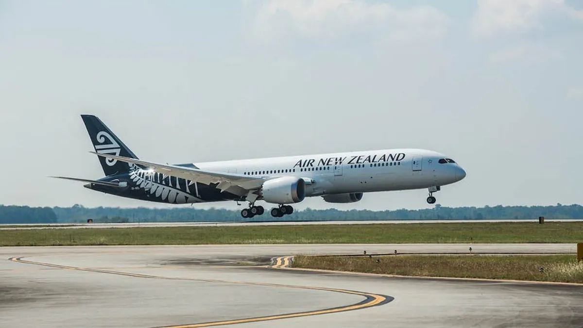 Air New Zealand busca brindar comodidades de un hotel a sus pasajeros.