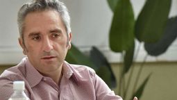 El ministro de Desarrollo de la Comunidad, Andrés Larroque, eleva el tono de la campaña de UxP.