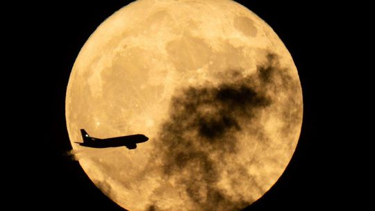 La última superluna del 2025 va a iluminar el cielo con un brillo extra y misterios que la NASA todavía no explica. ¿Te vas a perder este espectáculo único? La última superluna del 2025 va a iluminar el cielo con un brillo extra y misterios que la NASA todavía no explica. ¿Te vas a perder este espectáculo único?