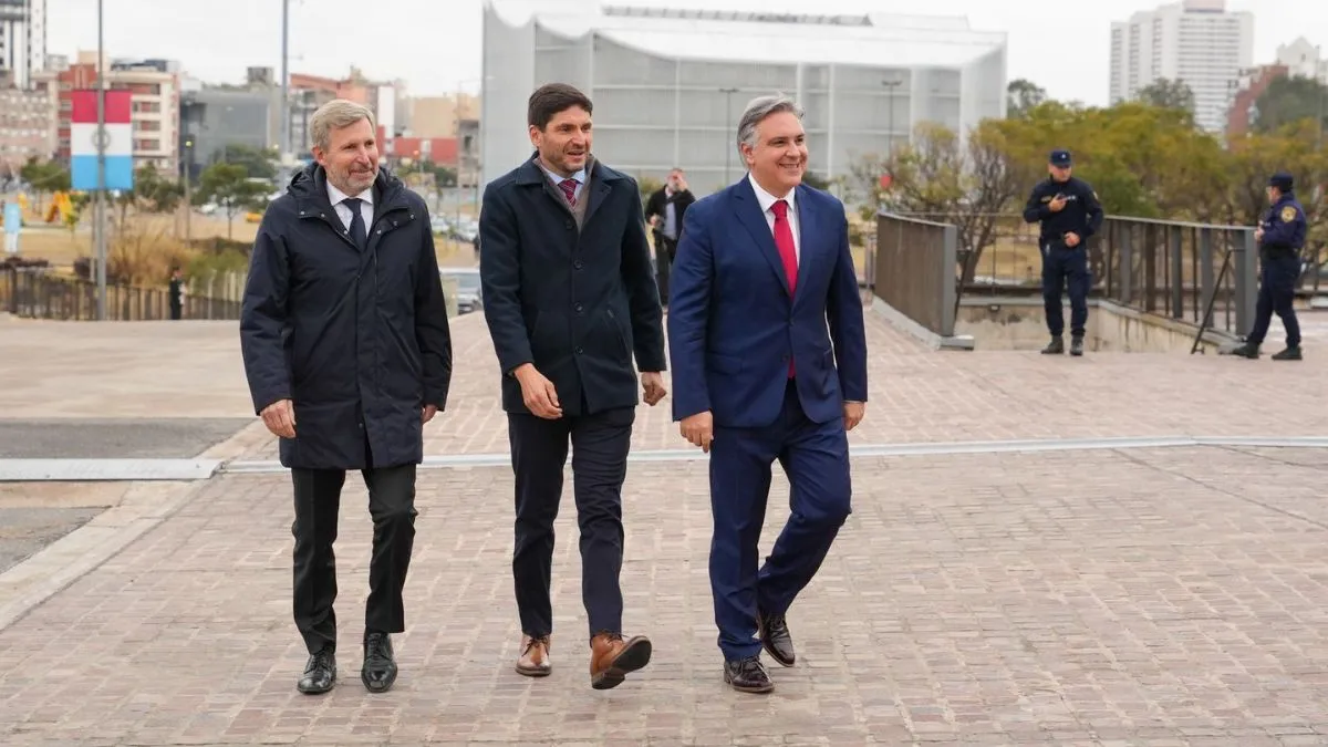 La Región Centro y una construcción política con proyección. La Región Centro y una construcción política con proyección.