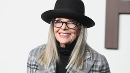 Nacida Diane Hall el 5 de enero de 1946 en Los Ángeles, debutó en Broadway en Hair (1968) y en cine en Lovers and Other Strangers (1970). Publicó memorias exitosas y cultivó la fotografía como otra de sus pasiones.