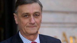 altText(Binner arranca campaña contra la re-re)}