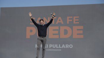 Maximiliano Pullaro ya tiene el 11 definido para arrancar su mandato. Maximiliano Pullaro ya tiene el 11 definido para arrancar su mandato.