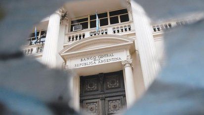 Dólar blue hoy: Fuerte suba y regreso de manos amigas