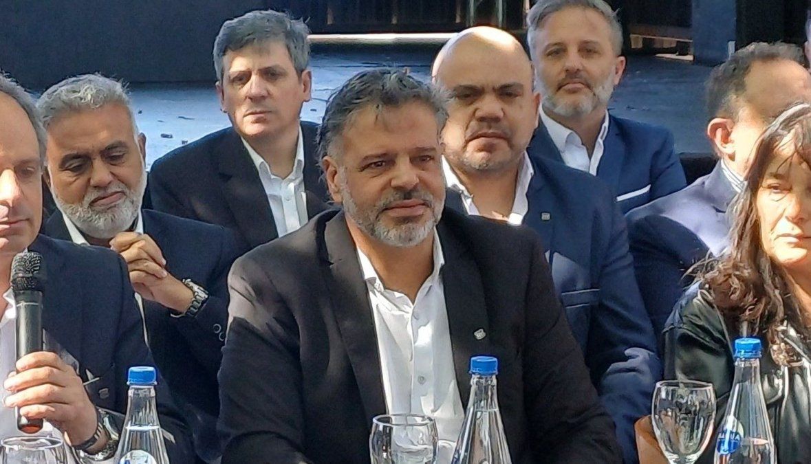 Román Huespe, candidato de Todos Somos Talleres. La oposición de Andrés Fassi.