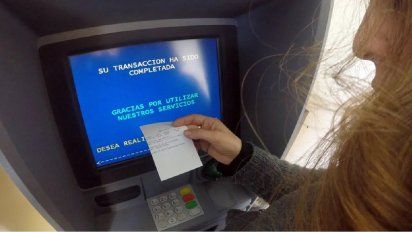 Cajeros automáticos: La gran estafa con el ticket impreso